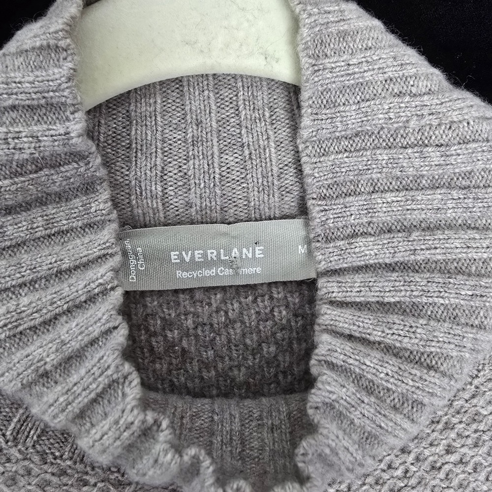 Everlane Recycled Cashmere Sweater Pullover Size M Waffle Side Mock Neck Womens - Picture 7 of 9